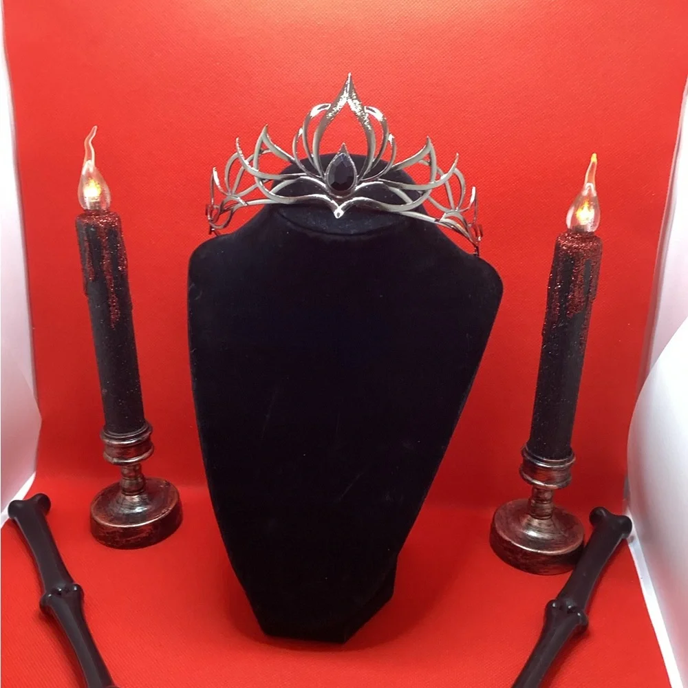 NWOT - Edgy Gunmetal & Black Tiara!!!!